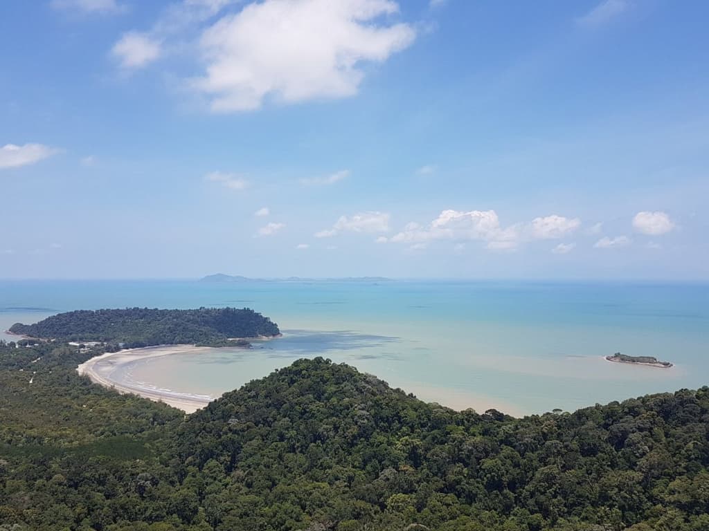 places to visit in mersing 2024 gunung arong recreational forest 